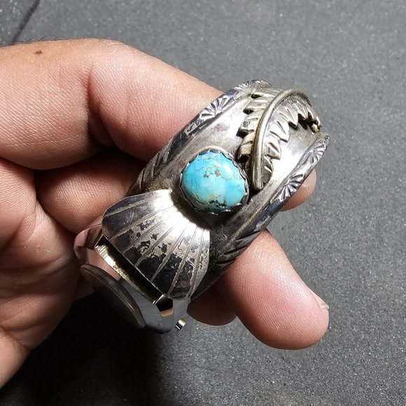 Sterling Silver And Turquoise Navajo Native American Watch Cuff Signed TJV Heavy - Picture 5 of 12